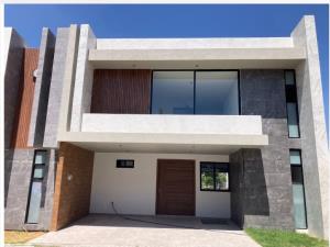 Casa en venta en Lomas de Angelópolis, San Andrés Cholula, Puebla Casa en venta en Lomas de Angelópolis, San Andrés Cholula, Puebla
