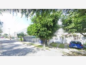Casa en Residencial Plaza Guadalupe, Zapopan, Jalisco