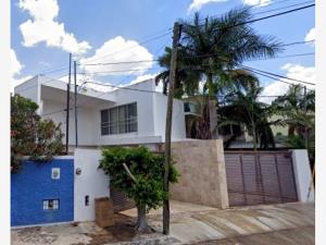 Casa en venta en Villas La Hacienda, Mérida — foto 3 de 10