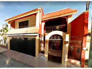 Casa en venta en San Francisco Chuburna II, Mérida — foto 2 de 15