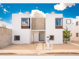 Casa en venta en Villas del Oriente, Kanasín — foto 3 de 14