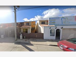 Casa en Los Encinos, Ensenada, Baja California