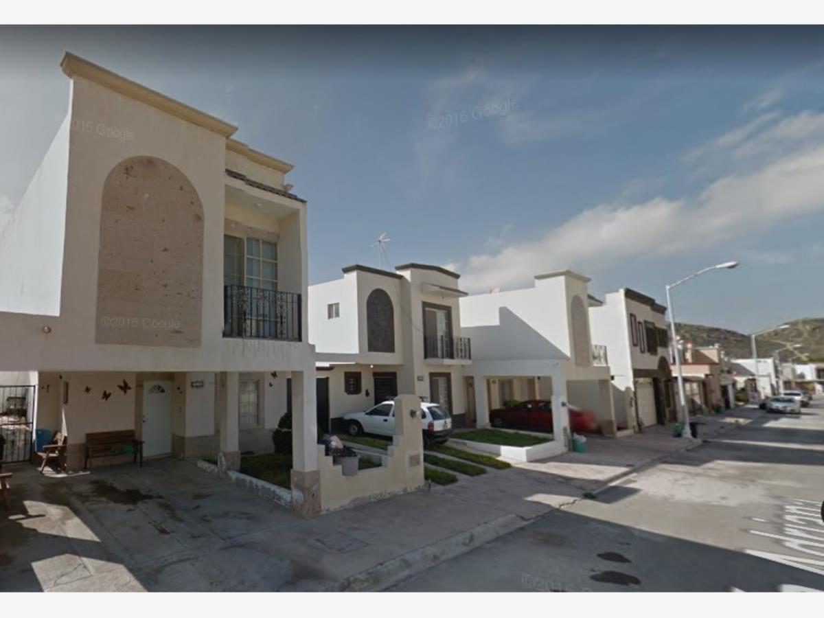 Casa en venta en Manantiales del Bosque, Ramos Arizpe — foto 1 de 15
