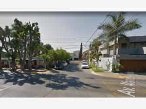 Casa en venta en Los Pinos, Zapopan — foto 2 de 21