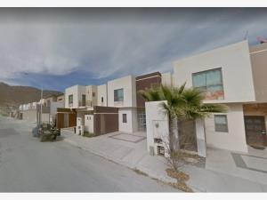 Casa en venta en Portales, Ramos Arizpe — foto 3 de 10