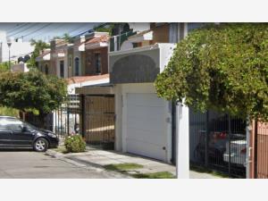 Casa en Puerta del Sol, Zapopan, Jalisco