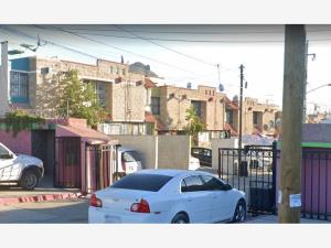 Casa en venta en Cañadas del Florido 2da. Sección, Tijuana — foto 2 de 7