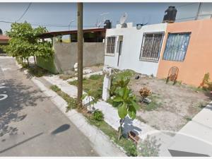 Casa en venta en Valle Paraiso, Manzanillo — foto 2 de 4