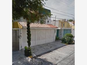 Casa en venta en Magisterial Vista Bella, Tlalnepantla de Baz — foto 2 de 5