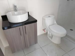 Casa en venta en Lomas de Tzompantle, Cuernavaca — foto 3 de 14