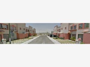 Casa en venta en Los Fresnos, Tlajomulco de Zúñiga — foto 2 de 5