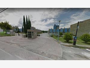 Casa en venta en Barrios de Santa Catarina, Puebla — foto 2 de 5