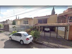 Casa en venta en Bosques de La Victoria, Guadalajara — foto 2 de 10