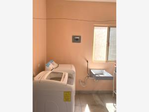 Departamento en renta en Valle Real, Saltillo — foto 3 de 6