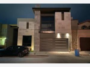 Casa en venta en Residencial los Reales, Saltillo — foto 2 de 17