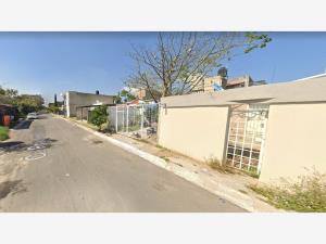 Casa en venta en Praderas de Tesistán, Zapopan — foto 3 de 17