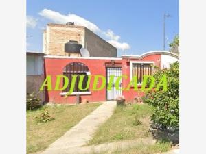 Casa en Praderas de Tesistán, Zapopan, Jalisco