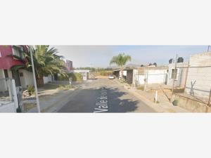 Casa en venta en Valle Dorado, Tlajomulco de Zúñiga — foto 2 de 5