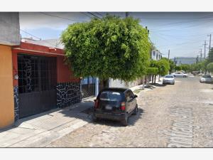 Casa en Villas de Santiago, Querétaro, Querétaro