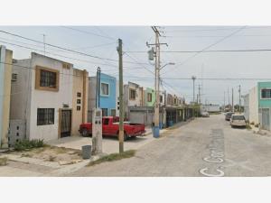Casa en venta en Balcones de Alcala, Reynosa — foto 3 de 4