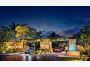 Terreno en venta en Quintana Roo, Quintana Roo, Yucatán