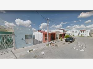 Casa en Los Amarantos, Apodaca, Nuevo León