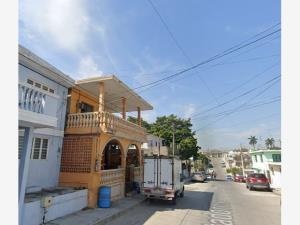 Casa en venta en Unidad Modelo, Tampico — foto 2 de 3