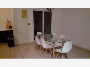 Casa en renta en Residencial el Refugio, Querétaro — foto 2 de 14
