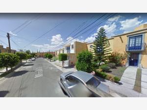 Casa en venta en Lomas del Mirador, Corregidora — foto 2 de 5