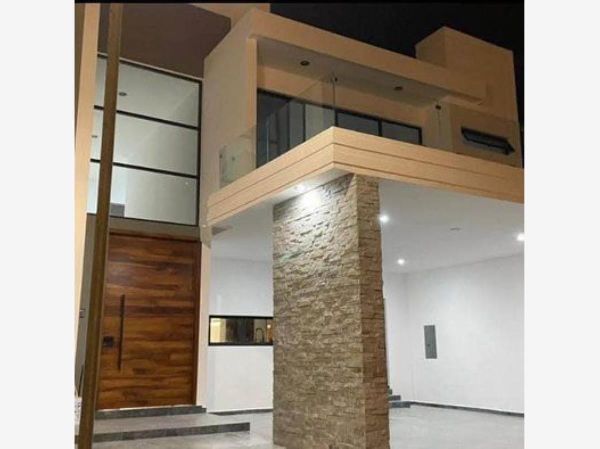 Casa en venta en Altabrisa Residencial, Mazatlán — foto 1 de 7