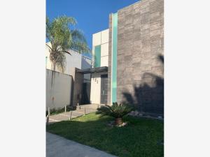Casa en venta en Yerbaniz, Santiago — foto 2 de 17