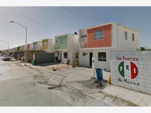 Casa en venta en Privada Santa Lucía, Cadereyta Jiménez — foto 3 de 5