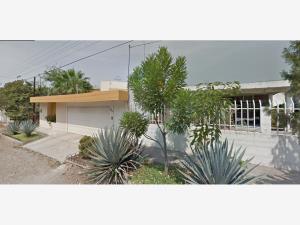 Casa en venta en Josefa Ortiz de Dominguez, Apatzingán — foto 2 de 10