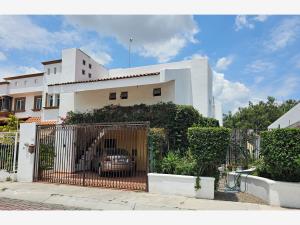 Casa en venta en Residencial las Trojes, Corregidora — foto 2 de 19