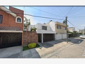 Casa en venta en Valle del Campestre, León — foto 2 de 12