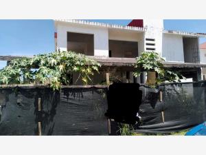 Casa en Paraíso Country Club, Emiliano Zapata, Morelos