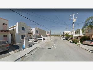 Casa en venta en Santa Lucía, Cadereyta Jiménez — foto 3 de 5