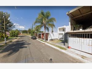 Casa en venta en Villas de Tesistan, Zapopan — foto 2 de 5