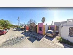 Casa en venta en Residencial Terranova, Juárez — foto 2 de 5