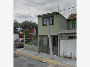 Casa en venta en Villas Santín, Toluca — foto 2 de 7