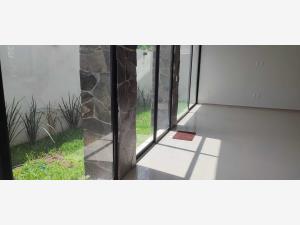 Casa en venta en Loma Alta, Morelia — foto 3 de 9