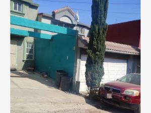 Casa en venta en Villa Residencial del Bosque, Tijuana — foto 2 de 2