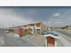 Casa en venta en Jardines de La Hacienda, Tonalá — foto 2 de 6
