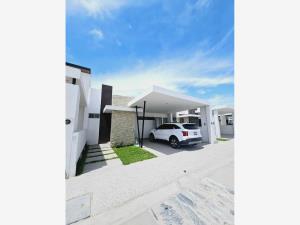 Casa en venta en Los Viñedos, Torreón — foto 2 de 24