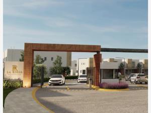 Casa en venta en La Rioja Residencial, Torreón — foto 2 de 9