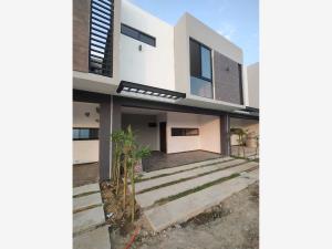 Casa en venta en Indeco Unidad, Centro, Tabasco