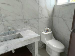 Casa en venta en Las Fincas, Jiutepec — foto 3 de 14