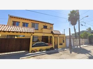 Casa en venta en Otay Constituyentes, Tijuana — foto 2 de 8