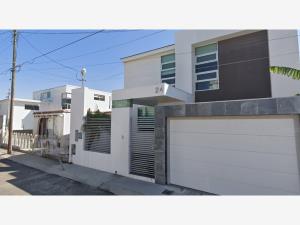 Casa en venta en Lomas Hipodromo, Tijuana — foto 2 de 7