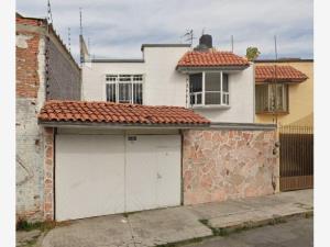 Casa en Heroes de Puebla, Puebla, Puebla